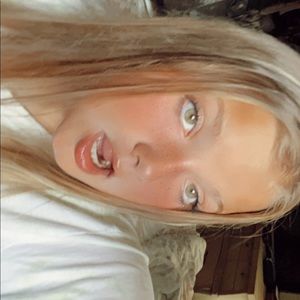 Meet your Posher, Jaylynn